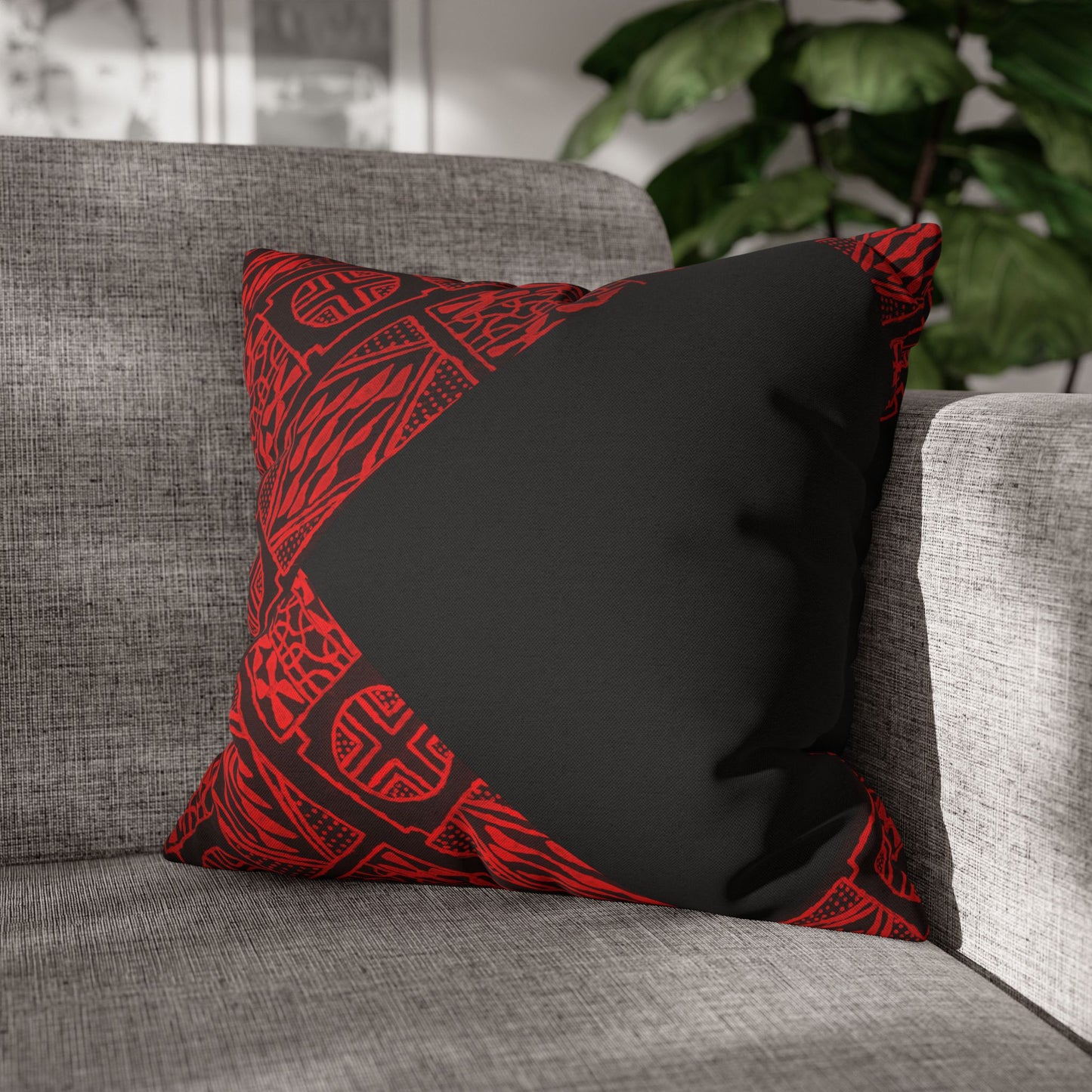 Nchen-Inspired Decorative Pillowcase